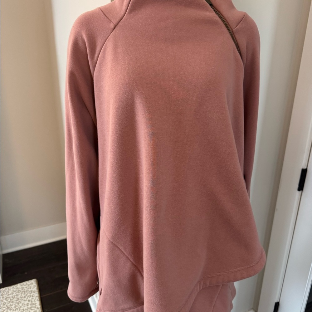 Athleta Mauve Pink Quarter-Zip Pullover
